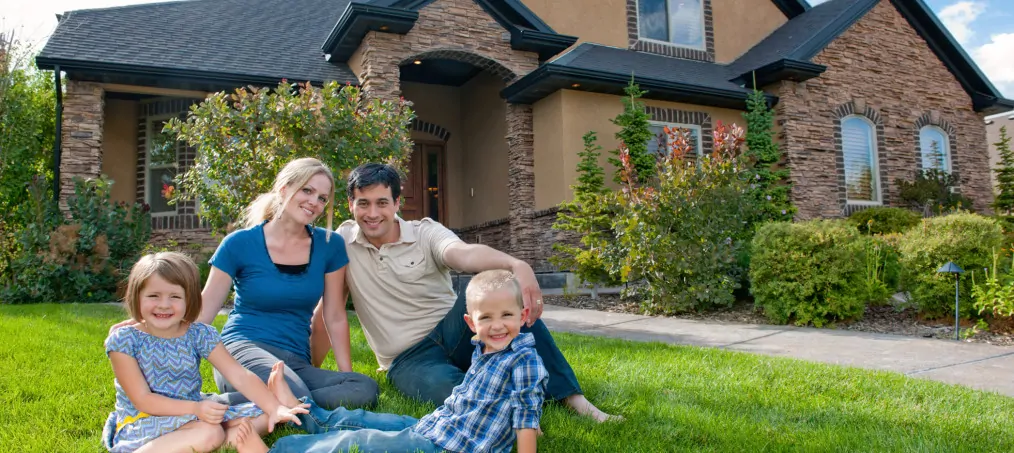 Should You Purchase or Lease Your Solar Panels?